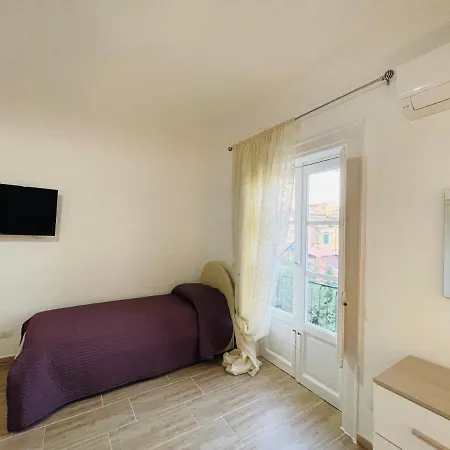 Mika House Guest house *